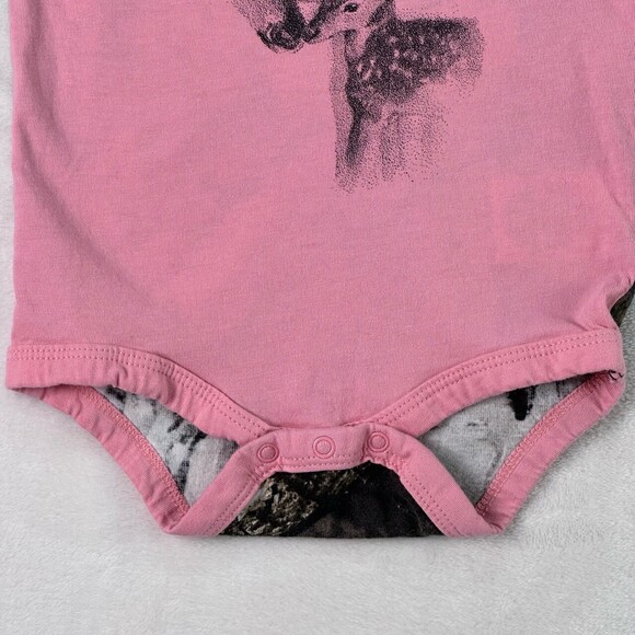 CARHARTT Pink Mossy Oak Hunting Deer Graphic Camo Sleeve Infant Girl Bodysuit 6M - Picture 5 of 13